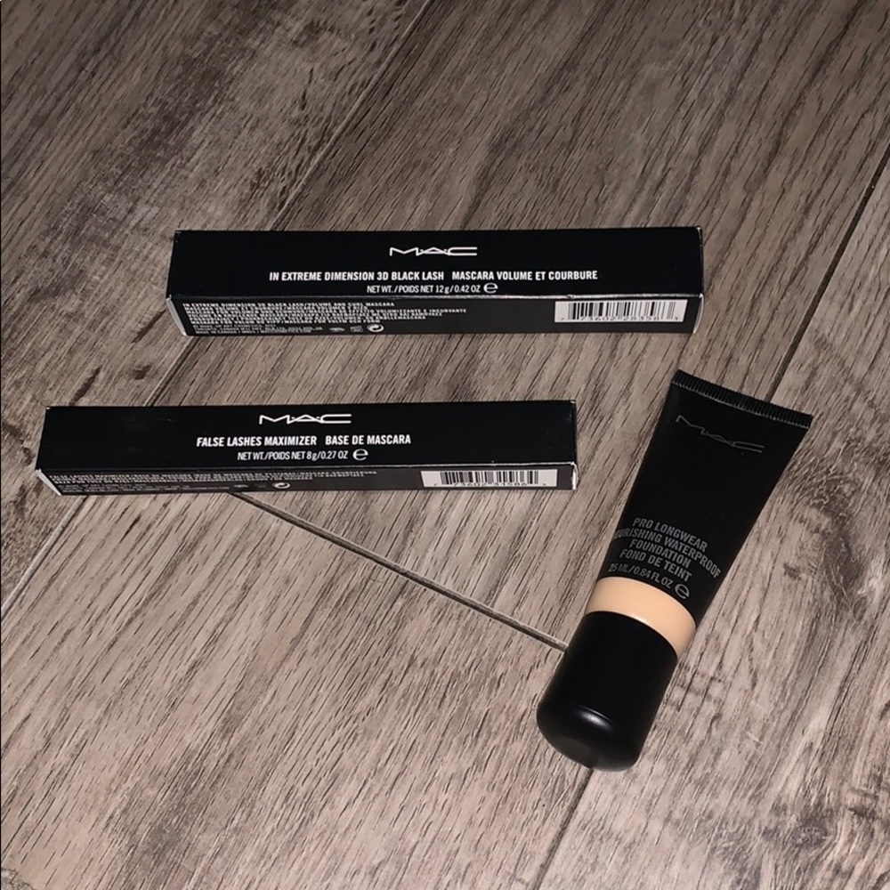 Bundle of MAC items